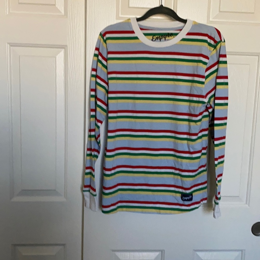 Men’s small long sleeve tee
